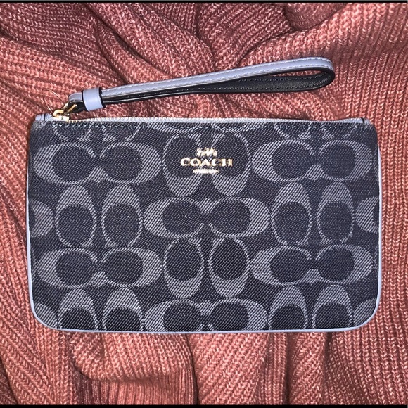 DENIM WRISTLET - Picture 2 of 5